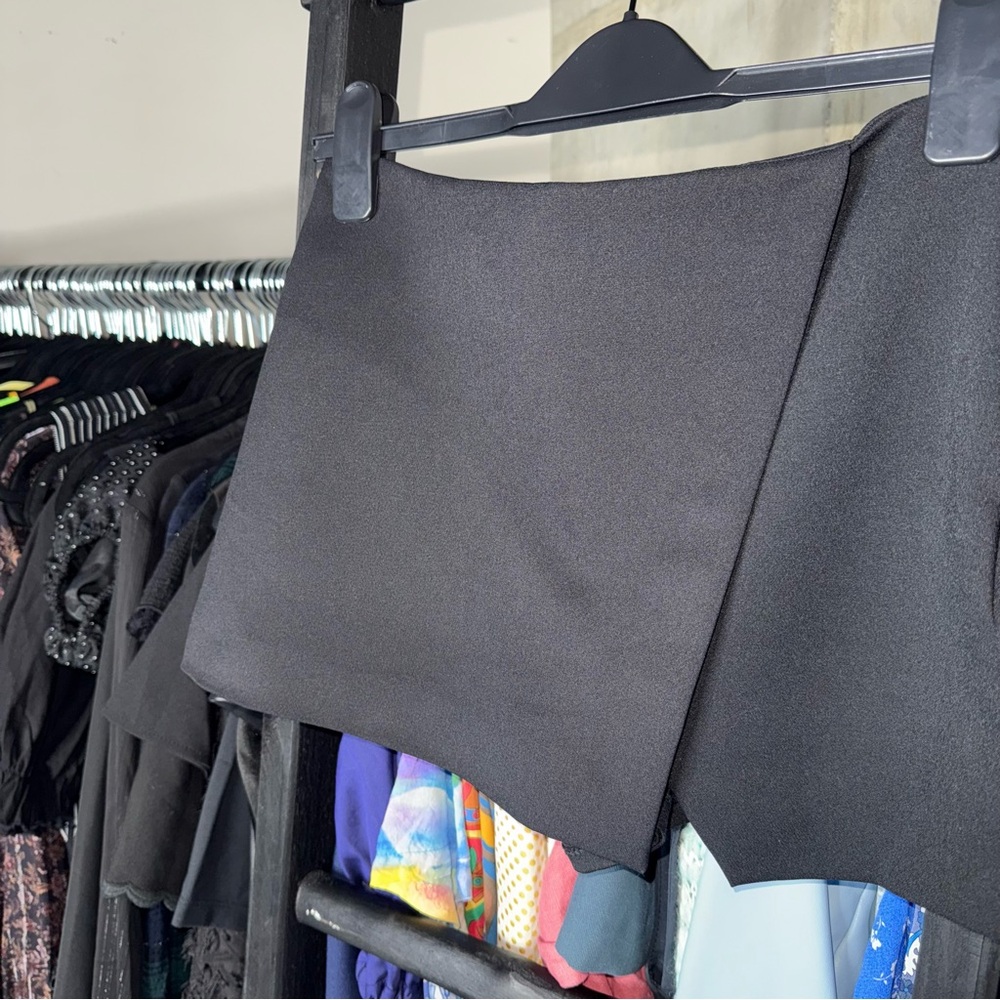 Zara Black Asymmetrical Micro Mini Skort - Picture 4 of 15